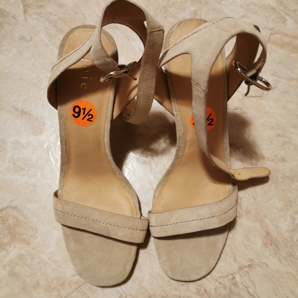 Joie sandals, bnwt, leather, size 9 1/2